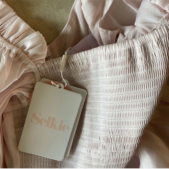 Selkie mini Maria dress in shimmer Peach Fuzz S NWT - Picture 8 of 12